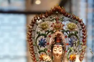 【欧洲车展新风向：中国汽车品牌强势登场，引领行业潮流】