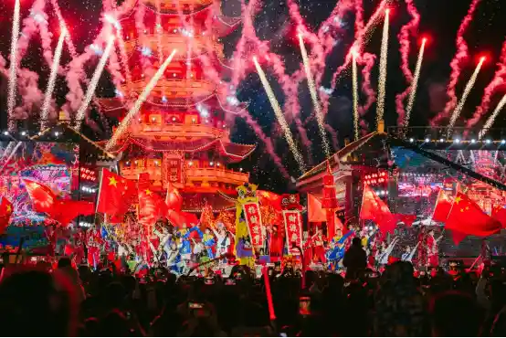 方特双节齐发：国庆中秋狂欢盛宴引爆全家欢乐时刻