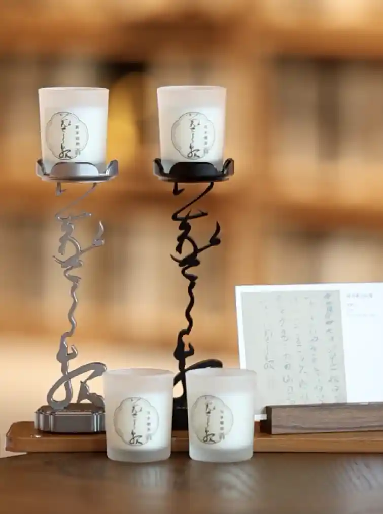 这才是国潮顶流！一方文创破圈之作：让王羲之《寒切帖》在烛光中复活