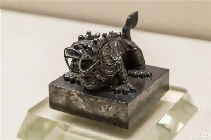 数字印章：从青铜印记到虚拟身份的进化之旅