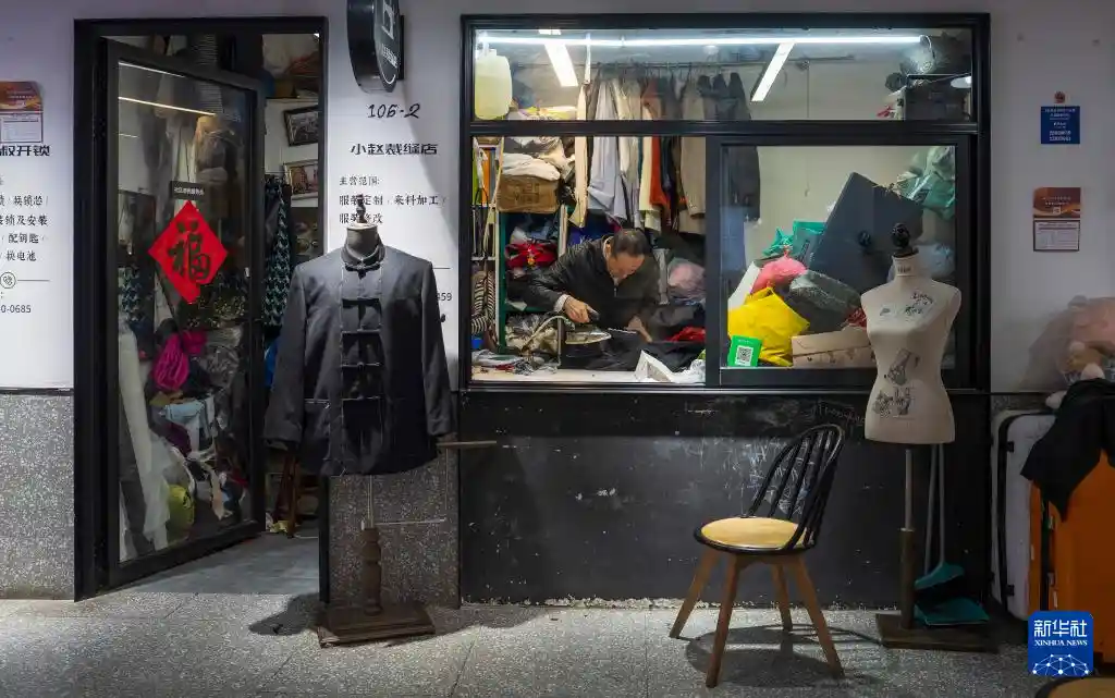 青春跃动愚园路：艺术生活新经济