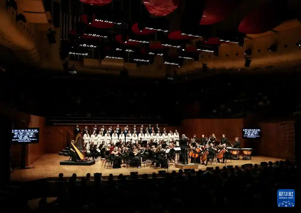 中国交响乐团合唱团震撼悉尼歌剧院，演绎跨越文化的音乐盛宴