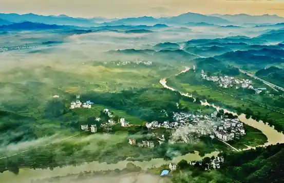 婺源之美《300秒看家乡》：生态人文与徽赣韵律的完美交融