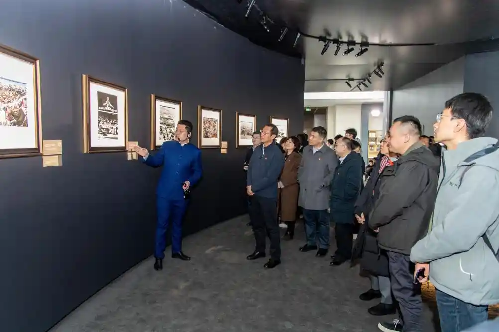 北京市政总院镜像世纪：新华社摄影展探寻光影传承