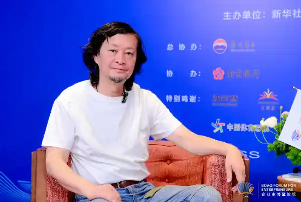 【巅峰对话】何加林：艺术家的家国山河美学使命