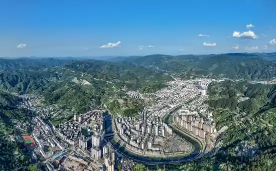 《筑梦苗乡·燃情台江：走进台江县的300秒惊艳时光》