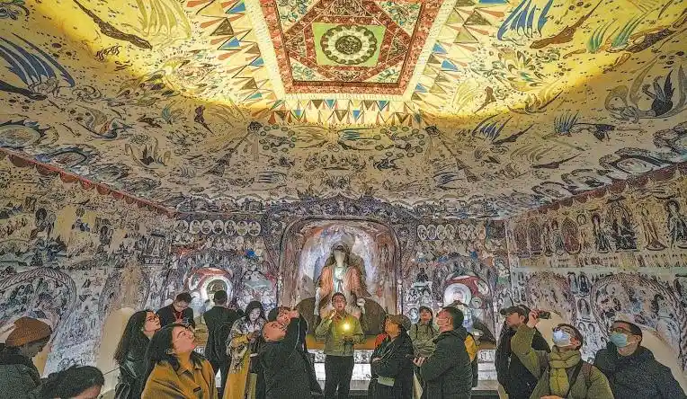 《北展邂逅敦煌：首旅打造的精彩生活节盛大启幕》