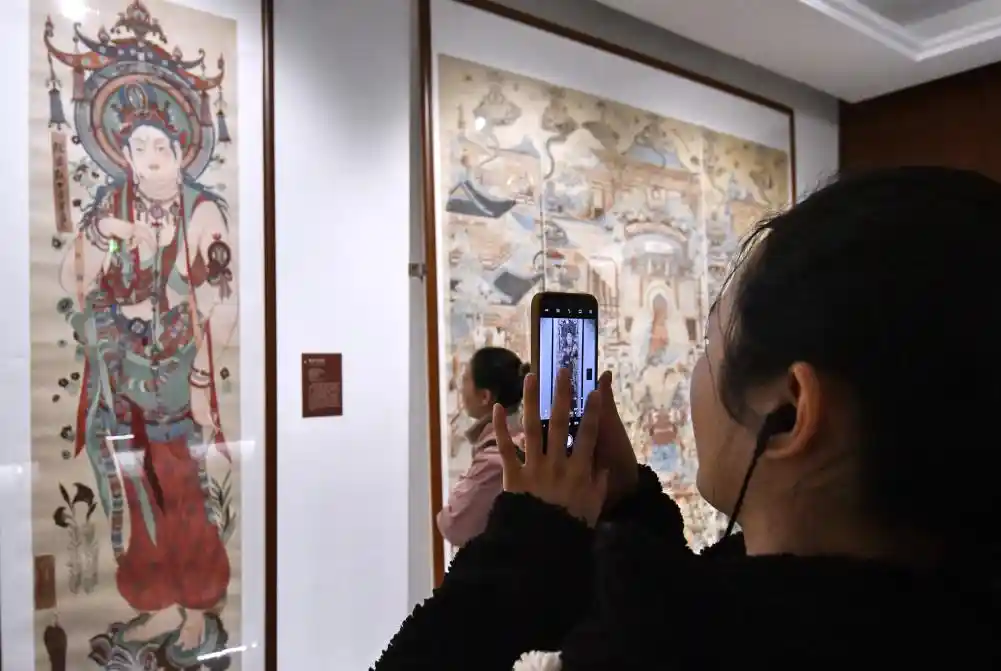 如梦敦煌：‘如是莫高’艺术大展璀璨登陆北京