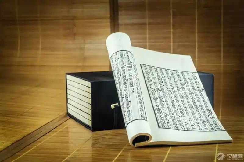 古板文言文如何变身现代人的心灵解压神器？