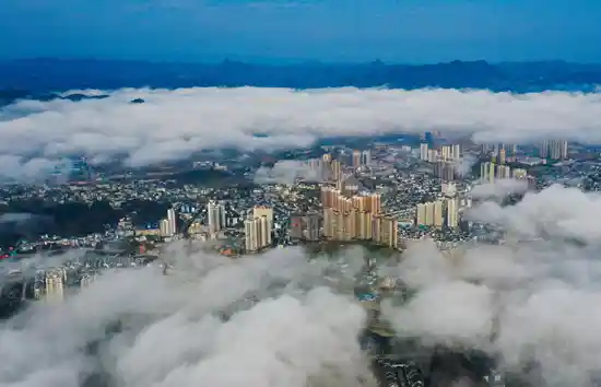 《300秒惊艳！探秘神奇松桃，解码魅力苗乡》