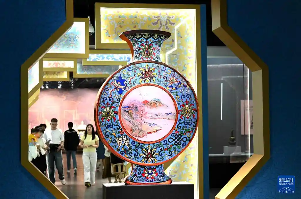 华彩奇韵：河北珐琅艺术展盛大启幕