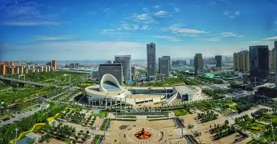 《300秒看家乡·乌鲁木齐经开区：产业发展的新蓝图与新征程》