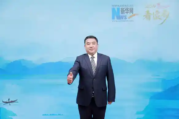 《彩云之巅·德钦秘境：300秒读懂云南最美县城》