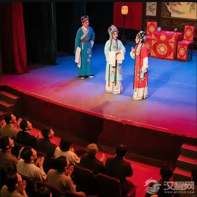 《笑中带泪：荀派悲剧里的喜剧密码——解码<勘玉钏>的另类美学》