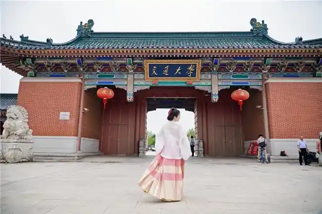 [非遗华章·柴门拾粹：华夏之美惊艳交大校园]