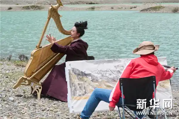 千年箜篌穿越雪域，天籁之音震撼高原