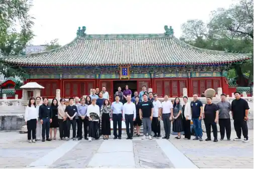 京港文博创意盛宴：跨界对话点燃文化新潮