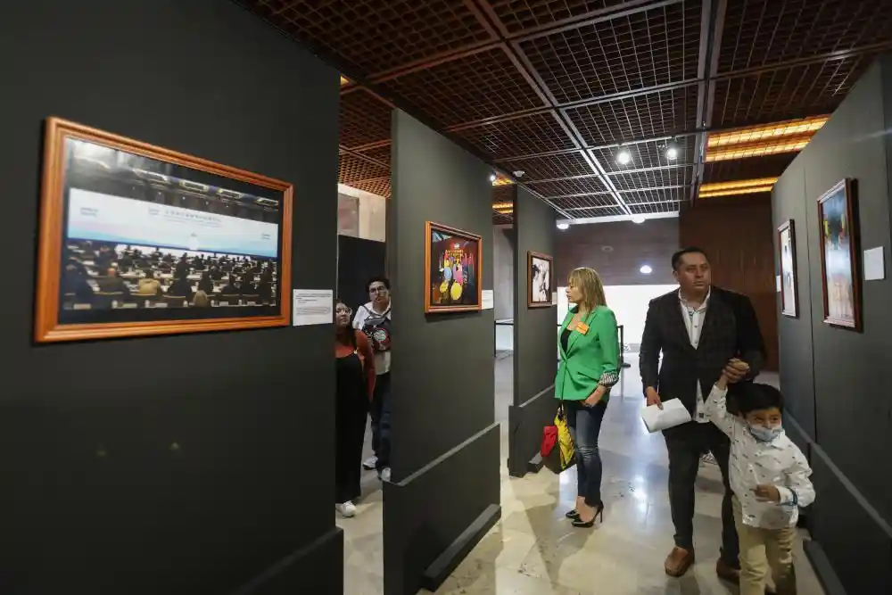 光影纪元：中国新闻摄影展震撼登陆墨西哥城