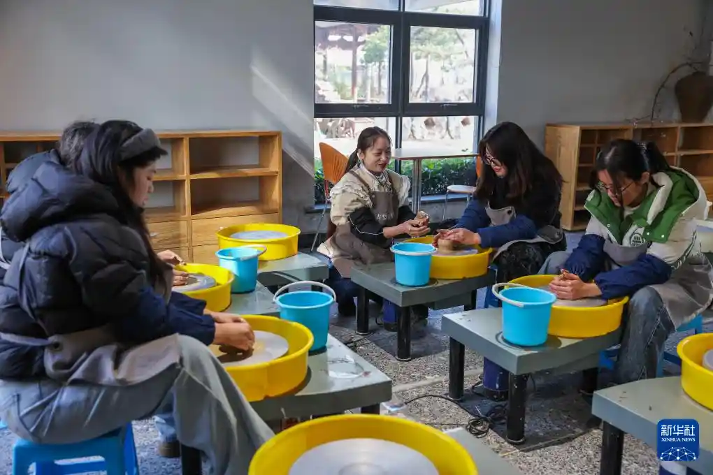 浙里新消费：金华文旅场景焕新升级引爆潮流