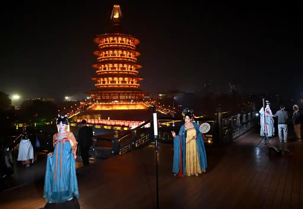 科技+文化双轮驱动，洛阳文旅何以领跑全国？