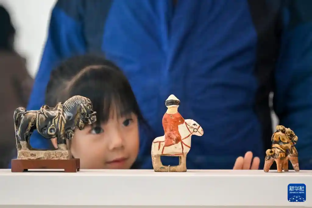 骏耀申城：马年生肖展引爆上博