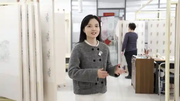 木版画里刻出新春年味