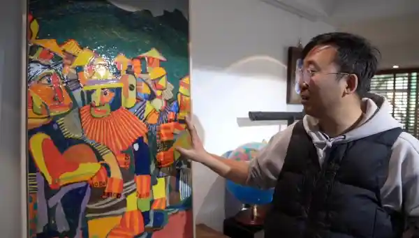 瓷心妙笔：方寸之间绘天地新篇