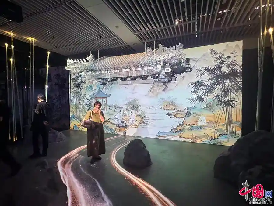 乾隆花园活了！故宫首推沉浸式AR游园，穿越230年紫禁秘境